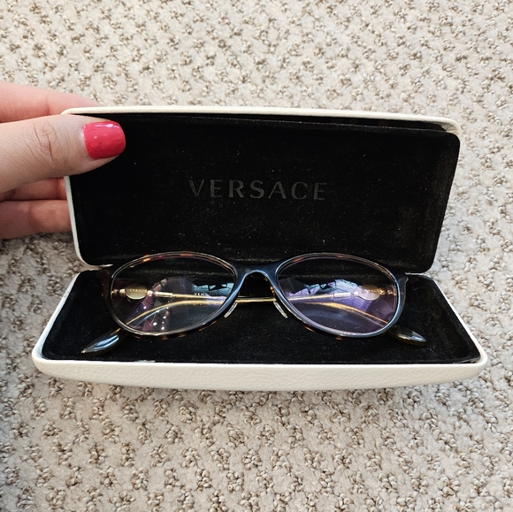 Versace Reading Glasses with Case - Picture 5 of 9